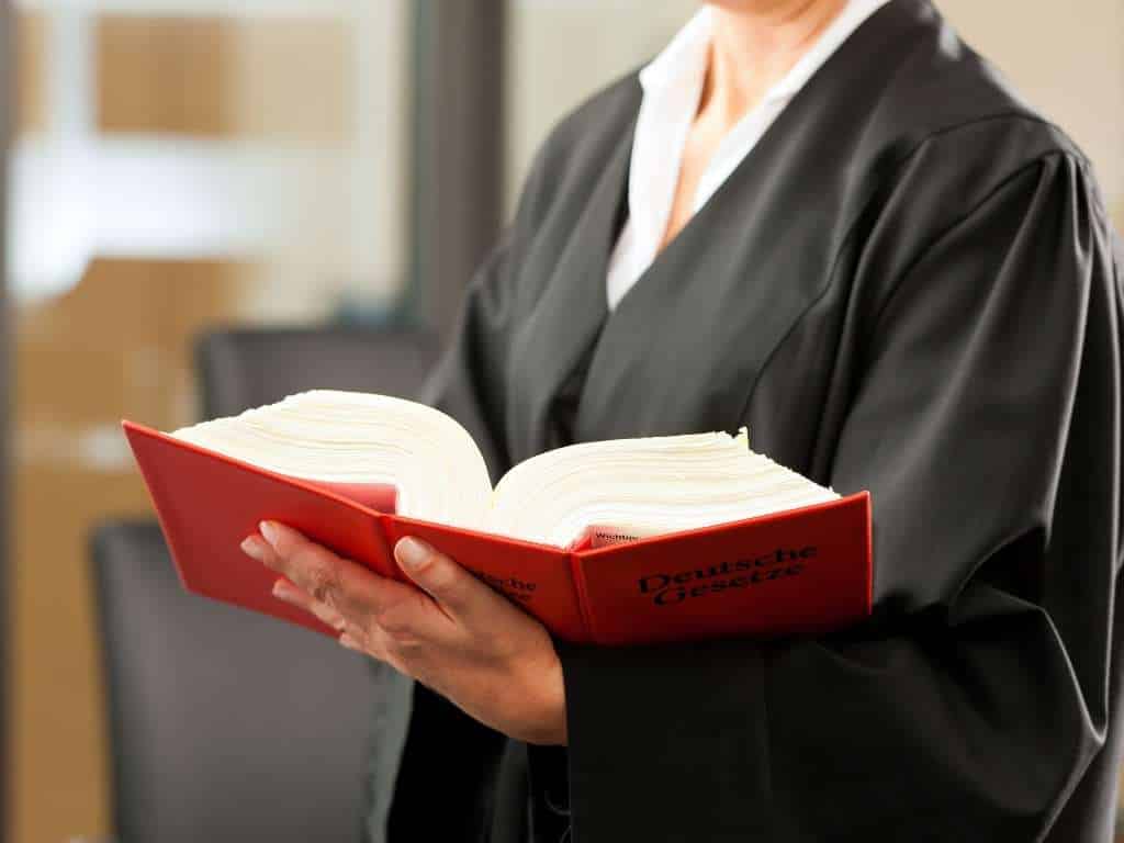 Ejemplos de temas para tesis sobre Derecho Civil