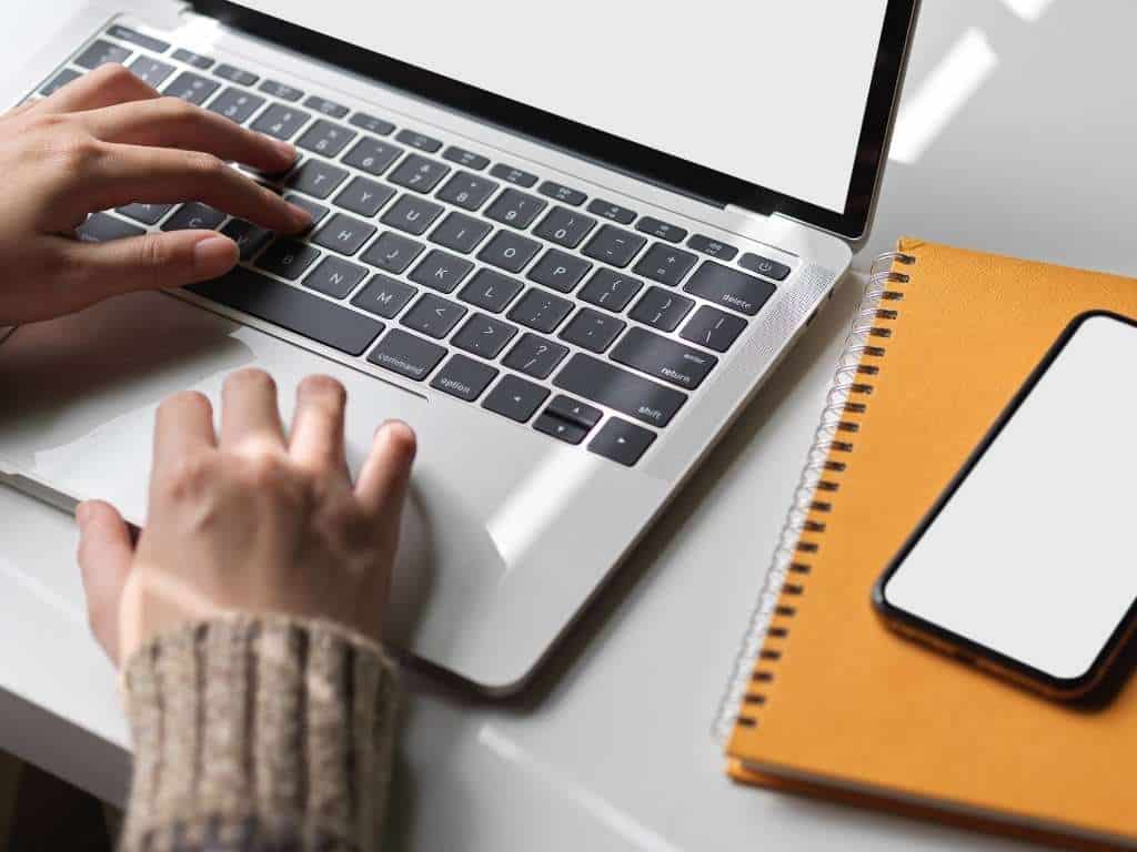 ¿Qué es el planteamiento de un problema en una tesis?